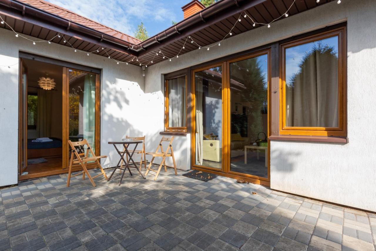 Vila Holiday House Cinema Experience Warsaw Michalowice By Renters Exteriér fotografie